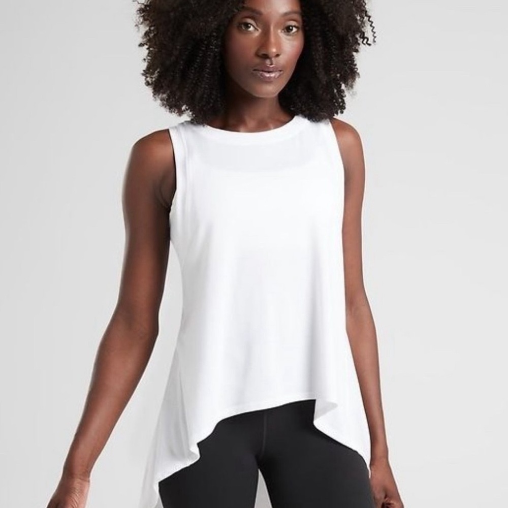 Athleta Essence Relaxed High Low Tank Sz Medium